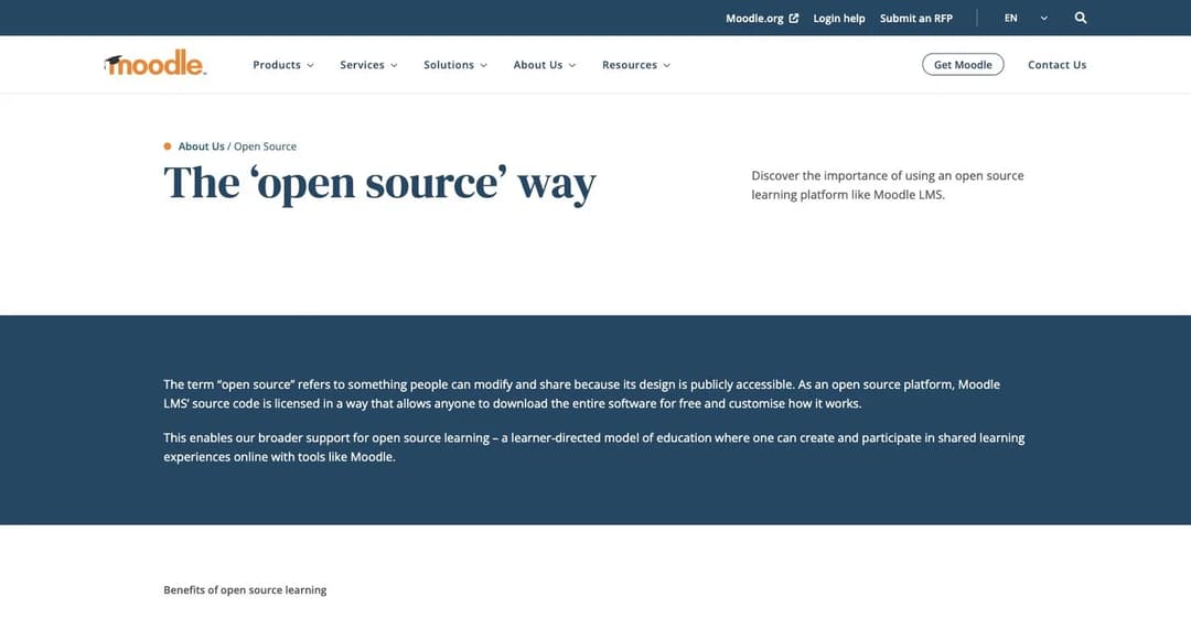 Moodle open source page explaining that the source code is free to download