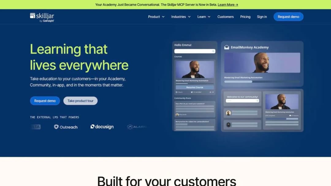 Skilljar homepage presenting its customer education LMS, now Skilljar by Gainsight